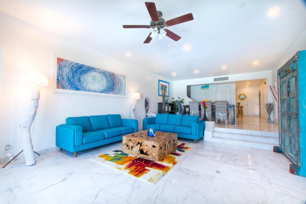 Caprice 9 - Oceanfront Villa - Gated Community With Pool Nassau Exterior photo